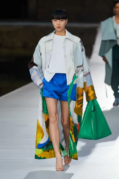 Look 21